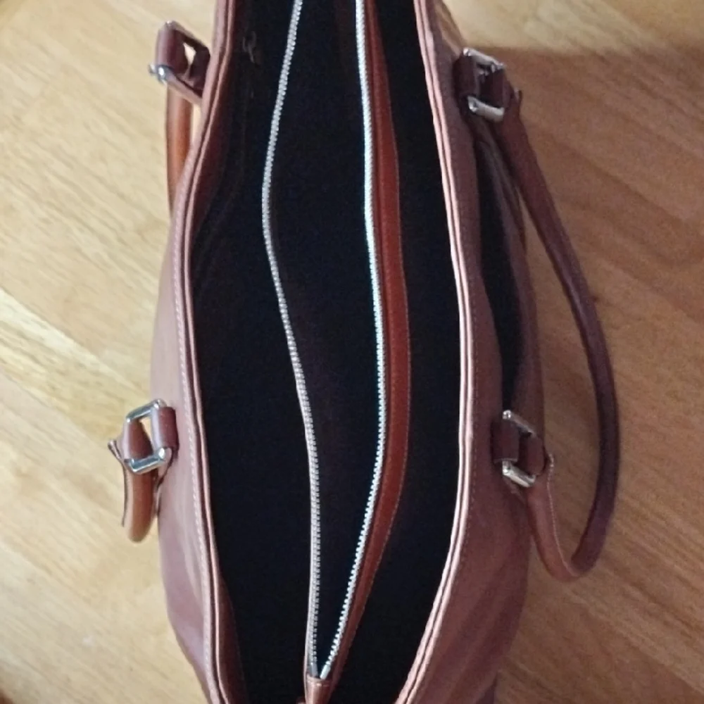 Coach Hampton Business Tote